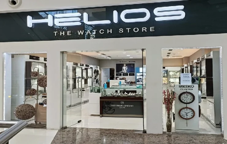 Helios Watch Store - By Titan